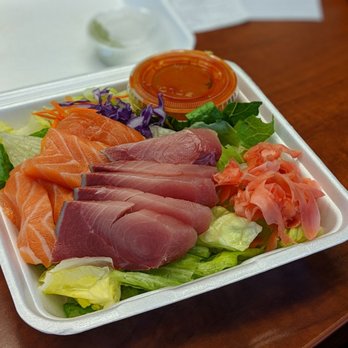 Photo of Ahi & Vegetable - Honolulu, HI, United States. Salmon and hamachi salad, $13. Super fresh!