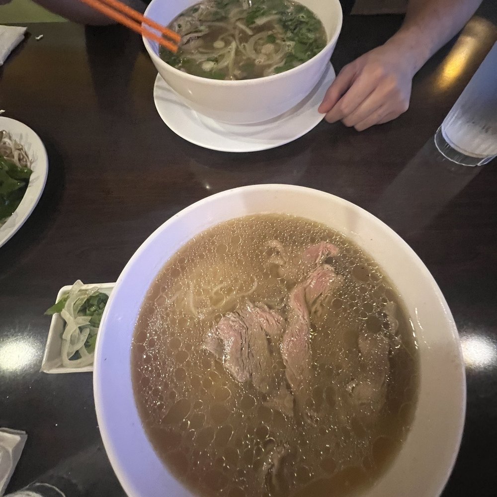 P3. Beef Filet Mignon and Meat Ball Pho