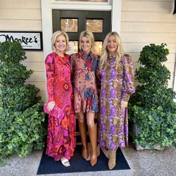 Monkee's of Wilmington - Farm Rio favorites! Shop the brand!