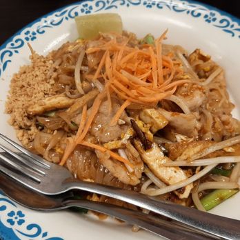 Grab Thai - Pad Thai With Pork - Thai Near Me - San Jose, California