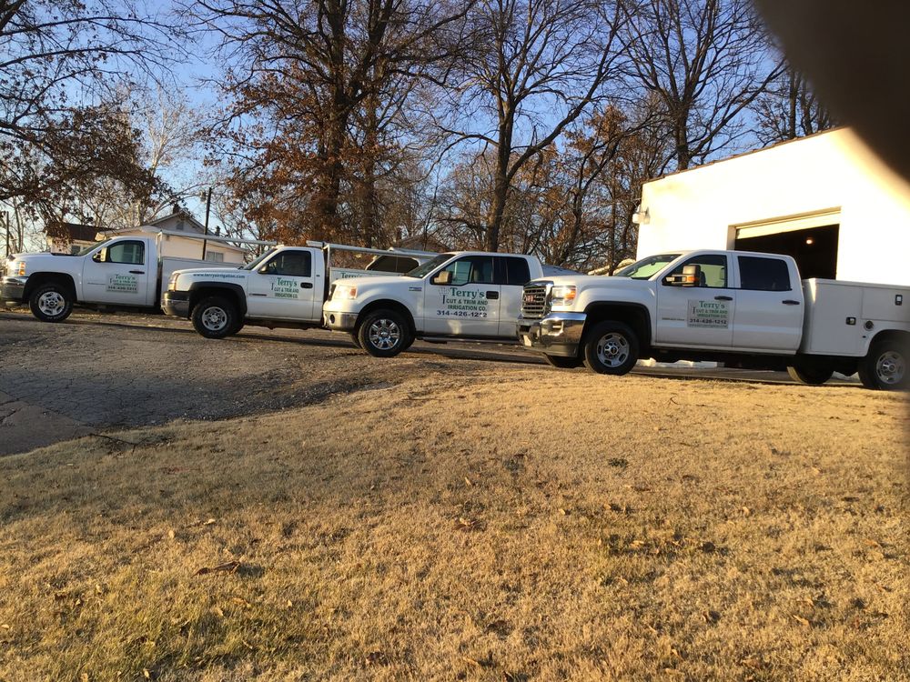 TERRY’S CUT TRIM & IRRIGATION Updated September 2024 Saint Louis