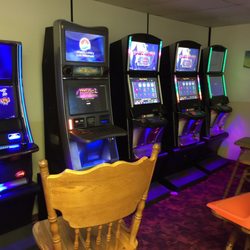 Burnt Berry Resort - Even gambling!