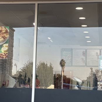 Jamba - Sign with hours and employee - Juice Bars & Smoothies Near Me - Santa Clara, California