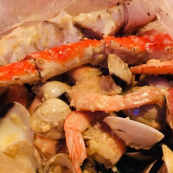 The Crab Pad - Seafood Near Me - Chicago, Illinois The Crab Pad - Seafood Near Me - Chicago, Illinois
