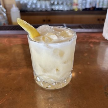 Rose Gose - No. 8 | IG: @jojuane - Wine Bars Near Me - Austin, Texas
