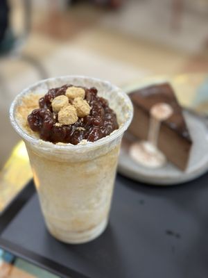 Noon Korean Bingsoo House by null