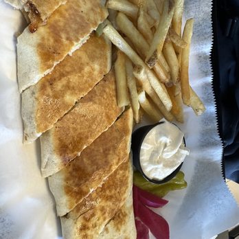 Kabab Falafel Addiction - chicken shawarma sandwich - Mediterranean Near Me - Rehoboth Beach, Delaware
