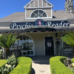Readings by Psychic Paula