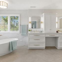 Cabinets Plus - A recent Primary Bath project in Hawthorne Woods
