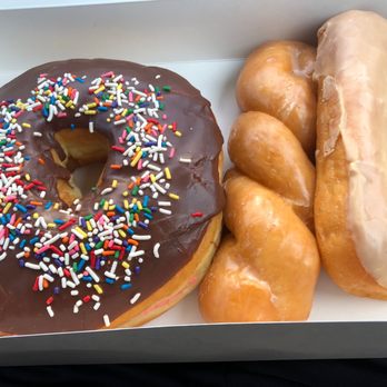 Texas Donuts - Texas Donut, Glazed Twist & Maple Long John with Lemon Filling - Donuts Near Me - Lorton, Virginia