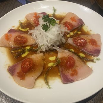Izakaya Uosan - Hamachi Carpaccio - Izakaya Near Me - Honolulu, Hawaii
