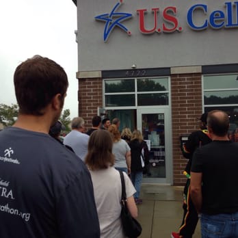 UScellular & T-Mobile - A line out the door. Really? - Mobile Phones Near Me - Madison, Wisconsin UScellular & T-Mobile - A line out the door. Really? - Mobile Phones Near Me - Madison, Wisconsin