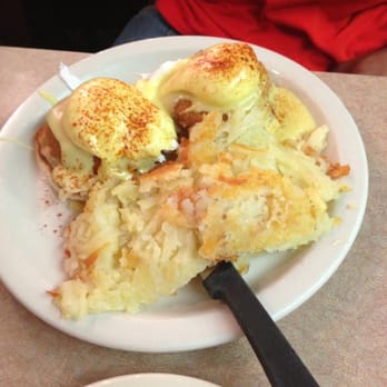 Bill's Cafe - Crab cake Benedict - American Near Me - San Jose, California Bill's Cafe - Crab cake Benedict - American Near Me - San Jose, California