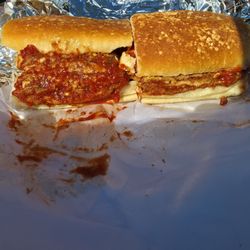 Pete's Delicatessen - Eggplant parm