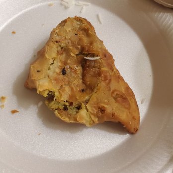 Clay Handi - veggie samosa, crumbled - why?! - Halal Near Me - Buffalo, New York Clay Handi - veggie samosa, crumbled - why?! - Halal Near Me - Buffalo, New York