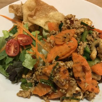 Ma Now Thai Kitchen - Thai Near Me - Coquitlam, British Columbia