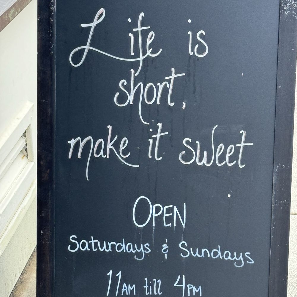 Cute signage welcoming you in