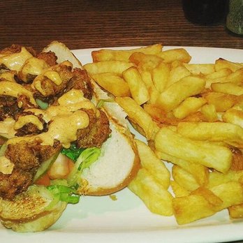 Chip+Malt - Shrimp sandwich with fries - British Near Me - Newmarket, Ontario
