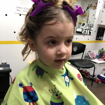 Tiny HeadQuarters Salon - Hair Salons Near Me - Rockville, Maryland