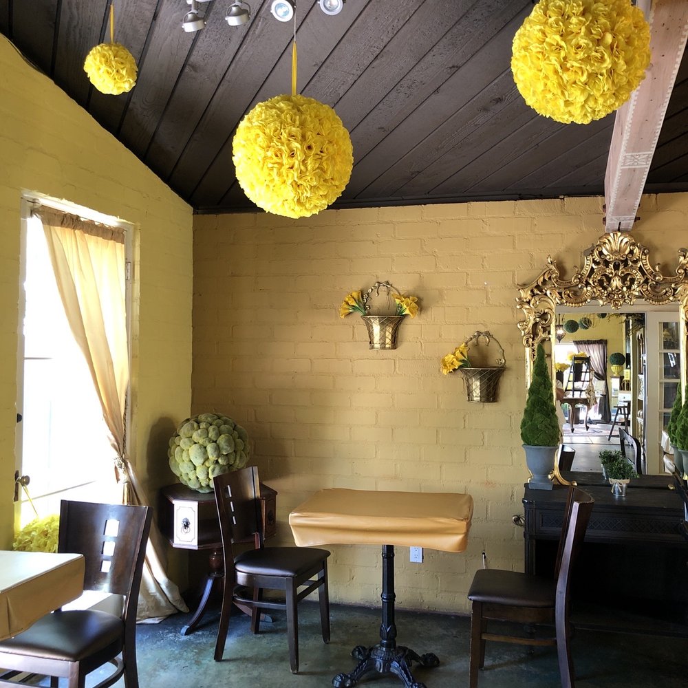 Yellow Vase - it can be romantic - Bakeries Near Me - Palos Verdes Estates, California Yellow Vase - it can be romantic - Bakeries Near Me - Palos Verdes Estates, California