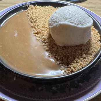 Cibo Detroit - Caramel Budro - Italian Near Me - Detroit, Michigan Cibo Detroit - Caramel Budro - Italian Near Me - Detroit, Michigan