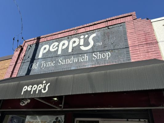 Peppi's by null