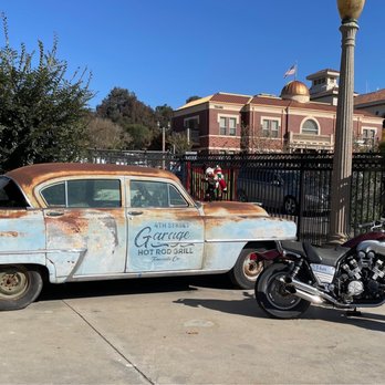 Steinerhaus BBQ - Front yard - Barbeque Near Me - Temecula, California