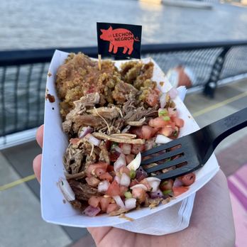 El Lechon De Negron - mofongo con pernil - Food Trucks Near Me - Union, New Jersey El Lechon De Negron - mofongo con pernil - Food Trucks Near Me - Union, New Jersey