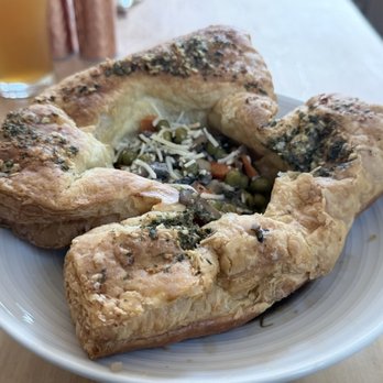 Jet’s American Scratch Kitchen - Mushroom Pot Pie, vegetarian - American Near Me - Cabot, Vermont Jet’s American Scratch Kitchen - Mushroom Pot Pie, vegetarian - American Near Me - Cabot, Vermont