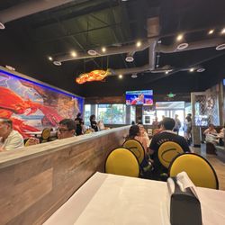 Bag O' Crab - Dining area