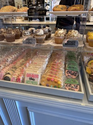 Hayley Cakes and Cookies by null