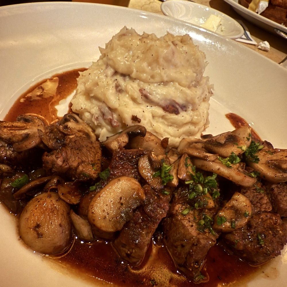 Steak Diane* ** Steak Diane* **