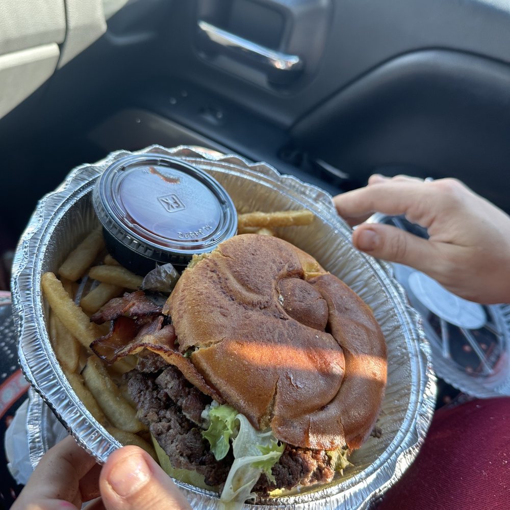 Restaurant 605 - Jamaican Jerk chicken sando - Bars Near Me - Albany, New York