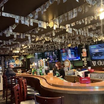 A J O'Brady's - Irish Near Me - Menomonee Falls, Wisconsin