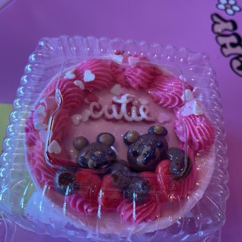Chez Peachy - Custom Cakes Near Me - Tucson, Arizona Chez Peachy - Custom Cakes Near Me - Tucson, Arizona