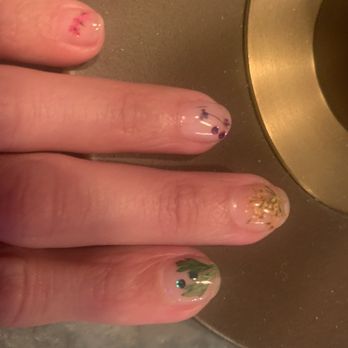 Relax Nails - Gel manicure with dried flowers - Nail Salons Near Me - New York, New York
