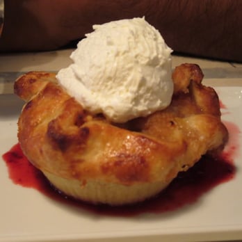 Murray's Cheese Bar - Berry Tart - Wine Bars Near Me - Long Island City, New York Murray's Cheese Bar - Berry Tart - Wine Bars Near Me - Long Island City, New York