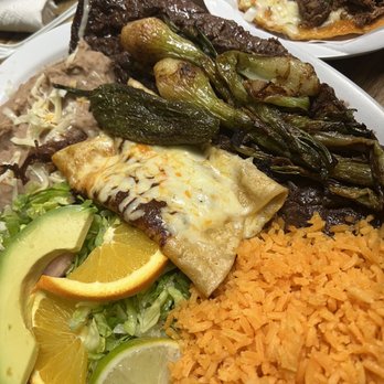 El Mercadito - Tampiqueña - Mexican Near Me - Chicago, Illinois