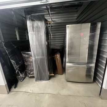 D&L Moving & Storage - Everything wrapped up. - Movers Near Me - Sherman Oaks, California D&L Moving & Storage - Everything wrapped up. - Movers Near Me - Sherman Oaks, California
