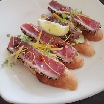 SixtyTwo MarcKet - Ahi avo toast - New American Near Me - Wailuku, Hawaii SixtyTwo MarcKet - Ahi avo toast - New American Near Me - Wailuku, Hawaii