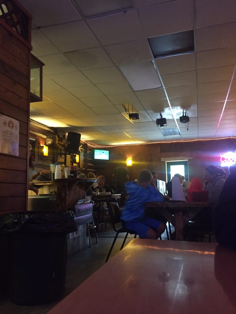 GRIDIRON PUB & GRUB Updated October 2024 16 Reviews 10562 S Main