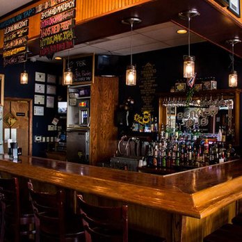 Benny's Pub - Enjoy a seat at our cozy bar or one of our many dining room tables. - Pubs Near Me - Hagerstown, Maryland