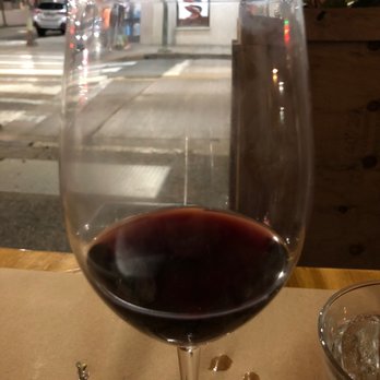 Fete - Wine - New American Near Me - Honolulu, Hawaii Fete - Wine - New American Near Me - Honolulu, Hawaii