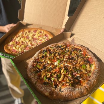 Piara Pizza - two pizzas in open boxes - Pizza Near Me - Los Angeles, California