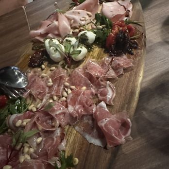 La Divina Comedia Trattoria - AMAZING charcuterie plate - Italian Near Me - Miami Beach, Florida La Divina Comedia Trattoria - AMAZING charcuterie plate - Italian Near Me - Miami Beach, Florida