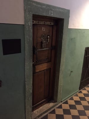 Hotel Fronfeste "Rast im Knast" by null