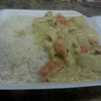 Bangkok Chef - Yellow curry with jasmine rice - Thai Near Me - Honolulu, Hawaii