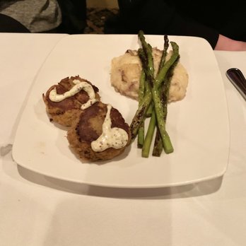 Billy's - Crab Cake - Steakhouses Near Me - Roanoke, Virginia
