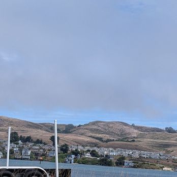 Spud Point Crab Company - Seafood Near Me - Bodega Bay, California