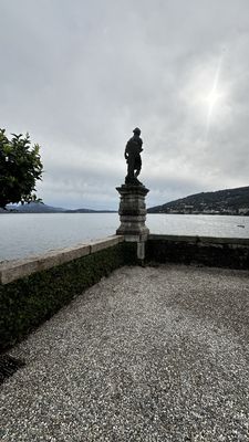 Isola Bella by null